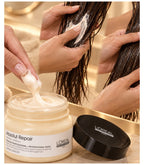 L'Oréal Professionnel Serie Expert Absolut Repair Hair Mask - 250 g product image - Venus Store